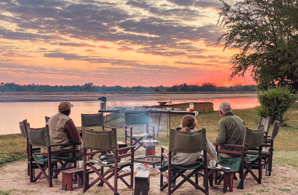 The gorgeous sunrise at Island Bush Camp